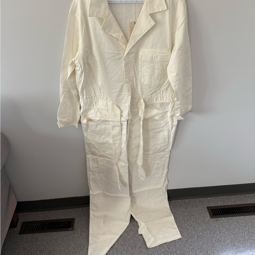 Elegant Cream Women's Jumpsuit